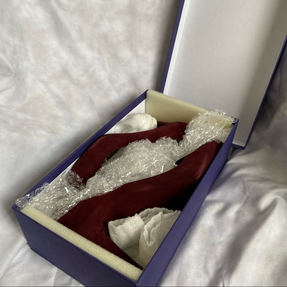 Stuart Weitzman Podium Heels - Picture 2 of 7